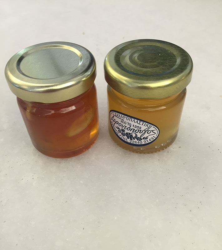 Βαζάκια με μέλι και αμύγδαλα Catering Γεροντόπουλος στη Σίφνο - Βαζάκια με μέλι και αμύγδαλα